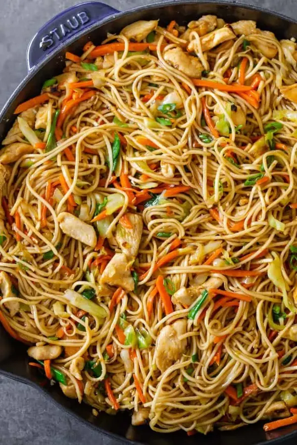 Mix non veg Chowmein from Hangout 'De cafe
