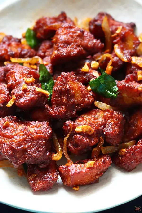Hangout fry chicken from Hangout 'De cafe