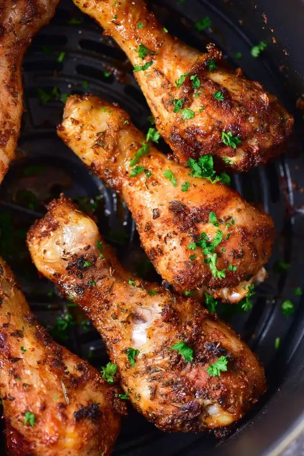 Chicken drumsticks from Hangout 'De cafe